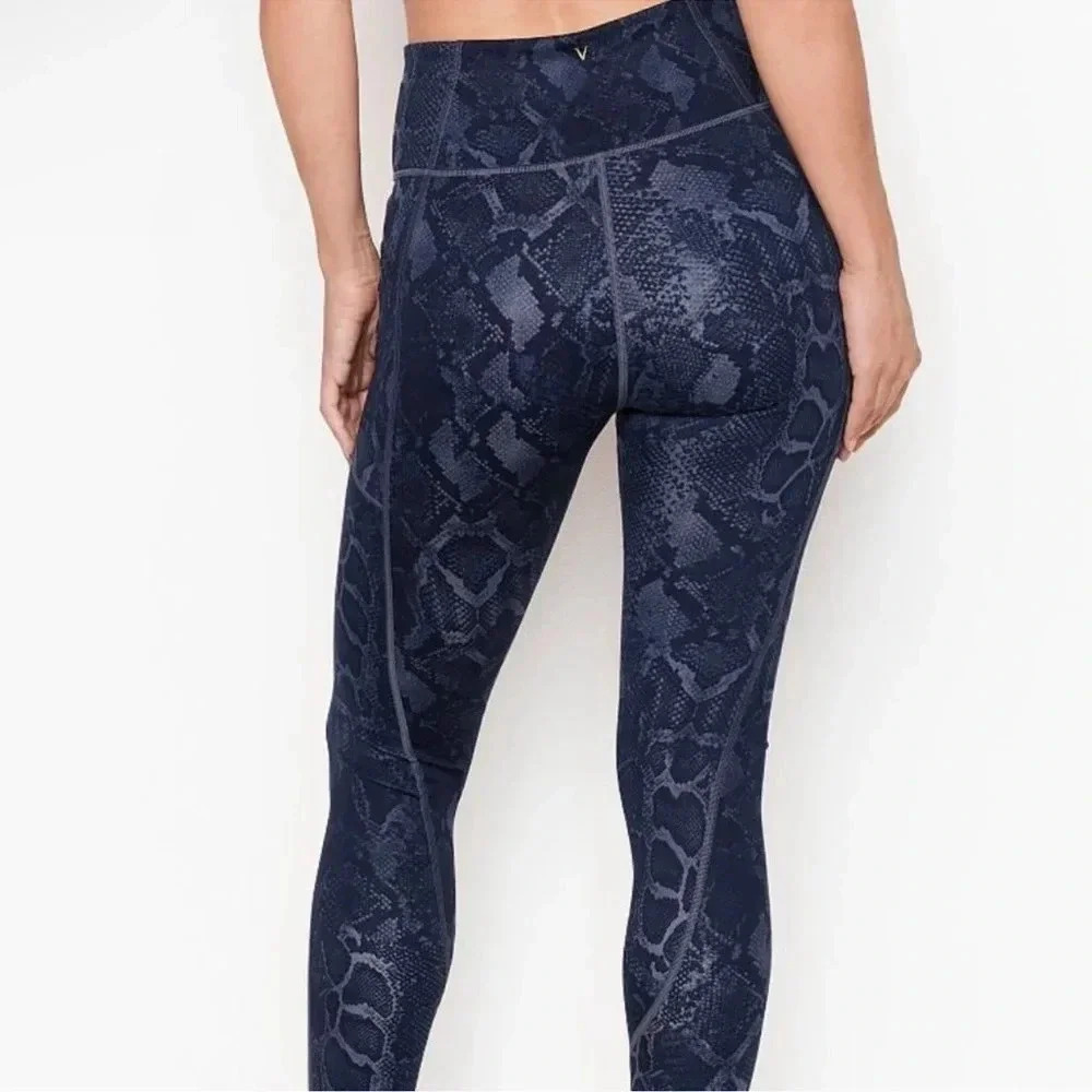 Victoria’s Secret “Flow On Point Legging & Strappy Back Sports Bra” Set - Picture 9 of 16